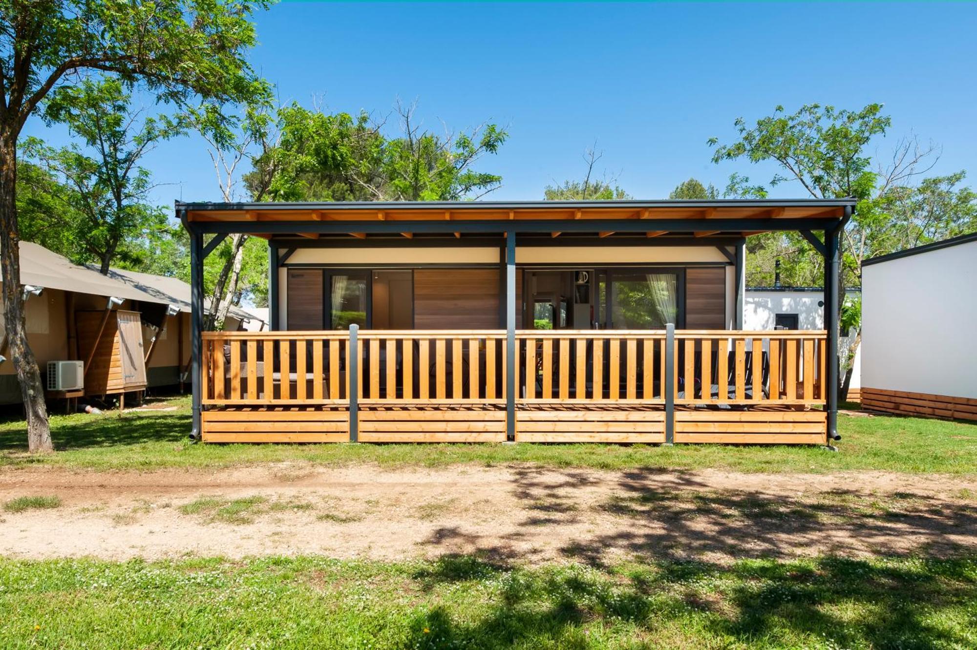 Glamping And Mobile Homes Lavanda - Holiday Centre Bi Village Fazana Exterior photo